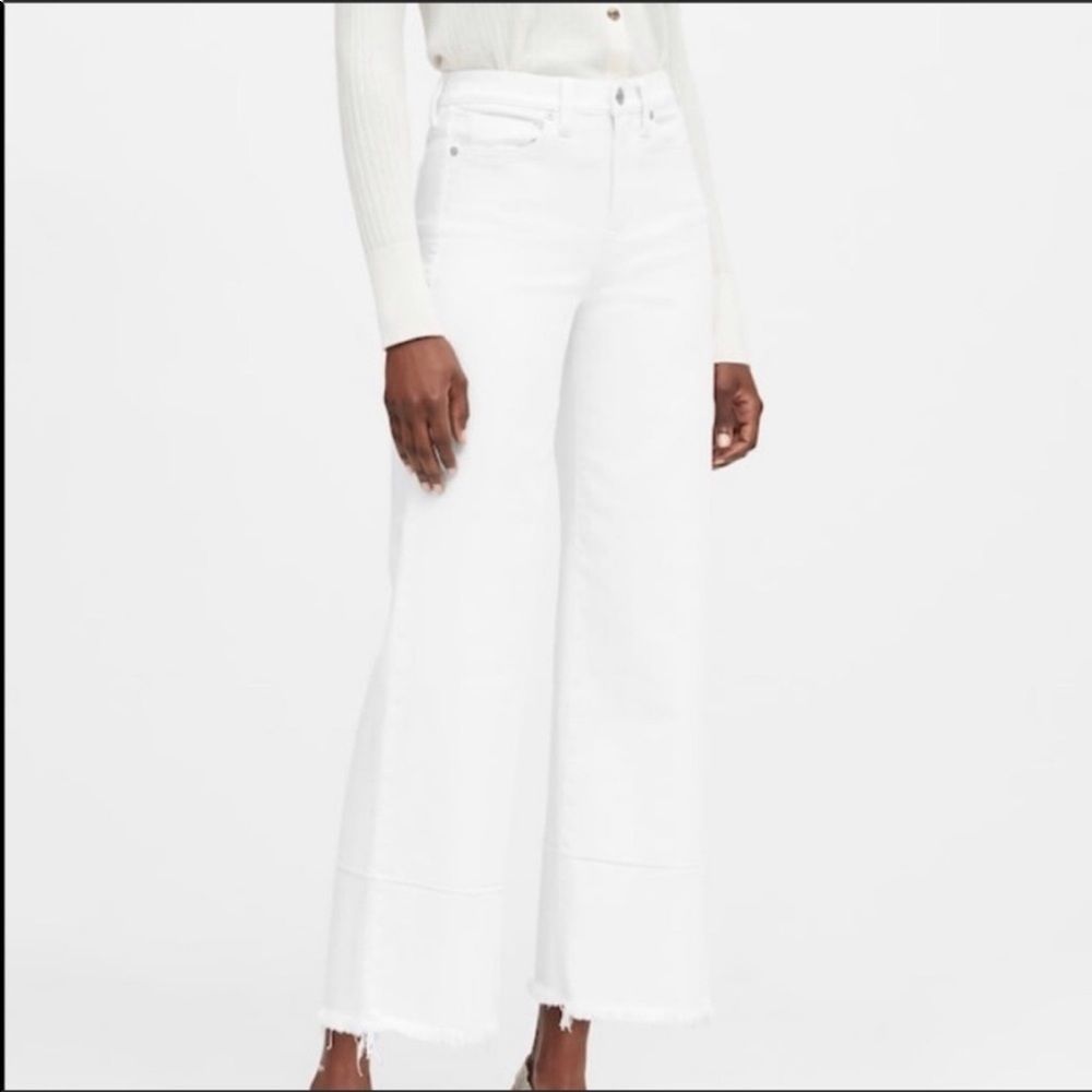 Banana Republic high-rise wide leg crop white jeans SZ 28